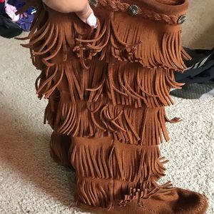 Minnetonka boots
